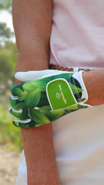 How to care for your golf glove?