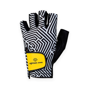 Women's Fingerless Leather Golf Glove - (Ah)mazeing Black